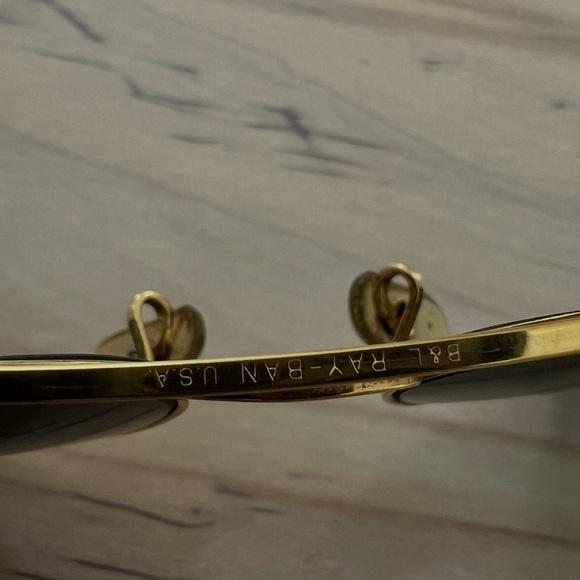 Vintage 1990’s B&L LO205 Ray Ban USA Aviator Sunglasses Gold Plate and Case - Picture 14 of 16